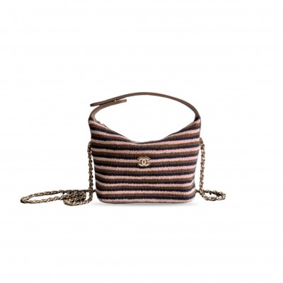 CHANEL HOBO POUCH WITH CHAIN LIGHT (18*13cm)